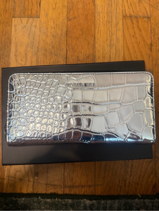 Michael Kors Handbags - Michael Kors Hudson Metallic Crocodile Embossed Leather Zip-Around Wallet